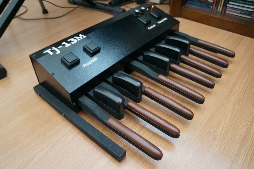 Bass Pedal TJ-13M03