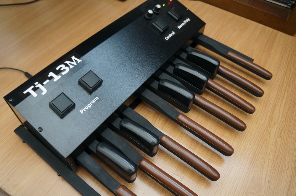 Bass Pedal TJ-13M08