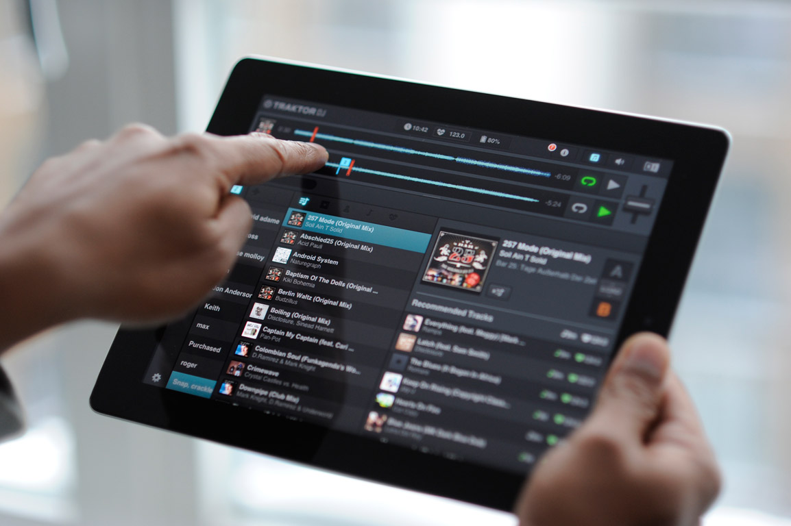 TRAKTOR_DJ_iPad_browse_L