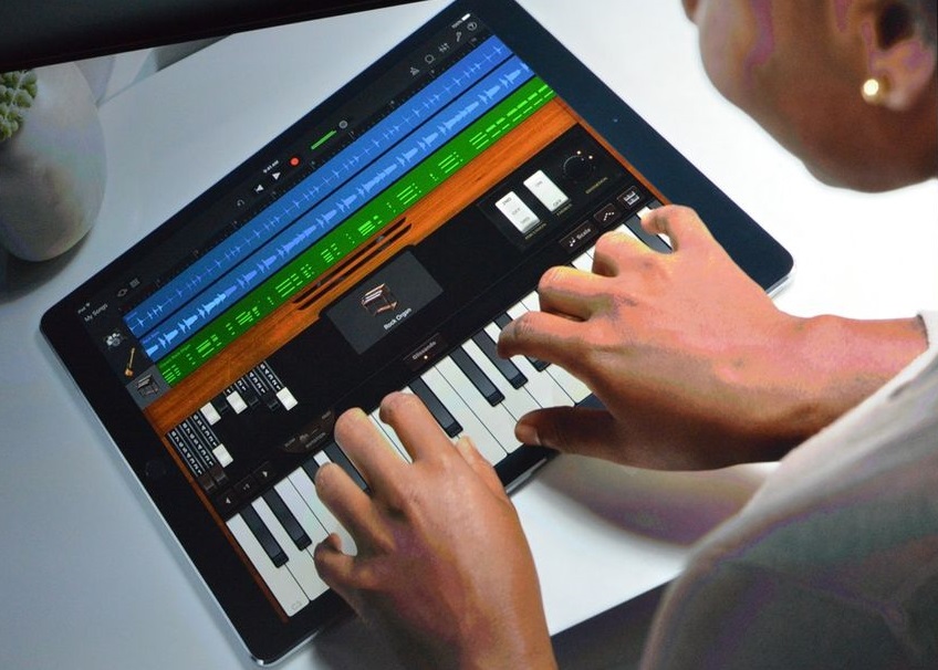 ipad pro garageband Imagem histórica · iPad Pro: tela maior e outras características interessantes para a música móvel