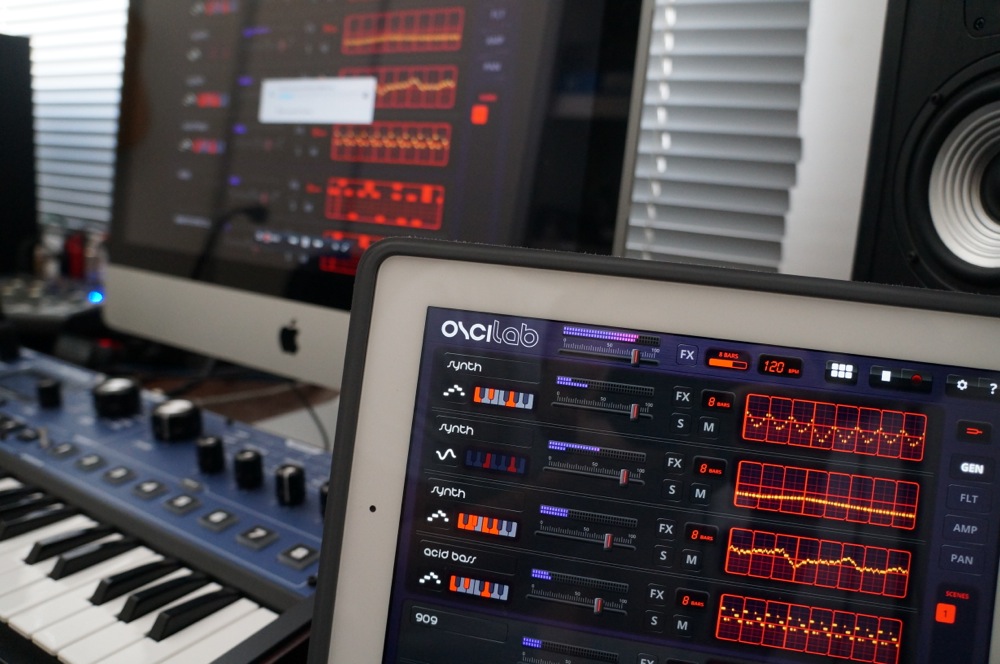 Imagem histórica · Oscilab atualizado com funcionalidades MIDI e compatível também com iPhone