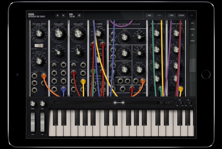 Imagem histórica · Model 15 App: um sintetizador Moog Modular completo no seu iPhone ou iPad