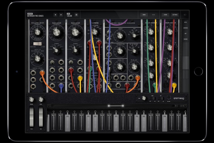 Imagem histórica · Model 15 App: um sintetizador Moog Modular completo no seu iPhone ou iPad