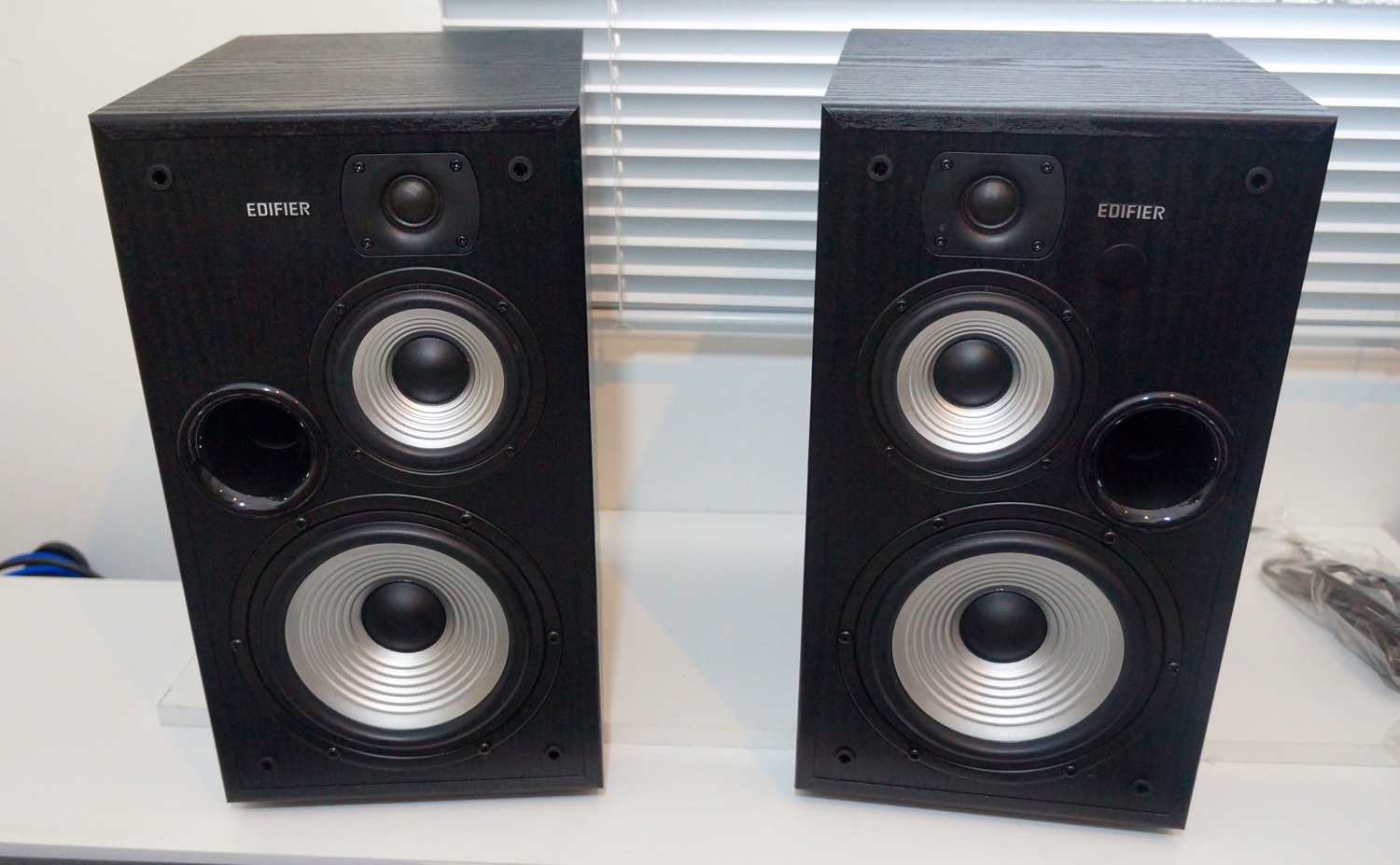 Imagem histórica · Review Novas Caixas de Som Edifier R1900TV, R2000DB, R2730DB e S1000DB